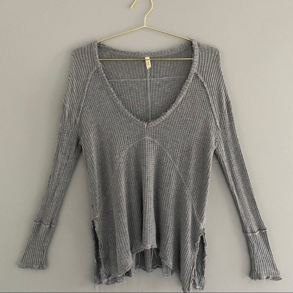 Free People Tops - FREE PEOPLE Women’s Flowy Thermal Top - XS